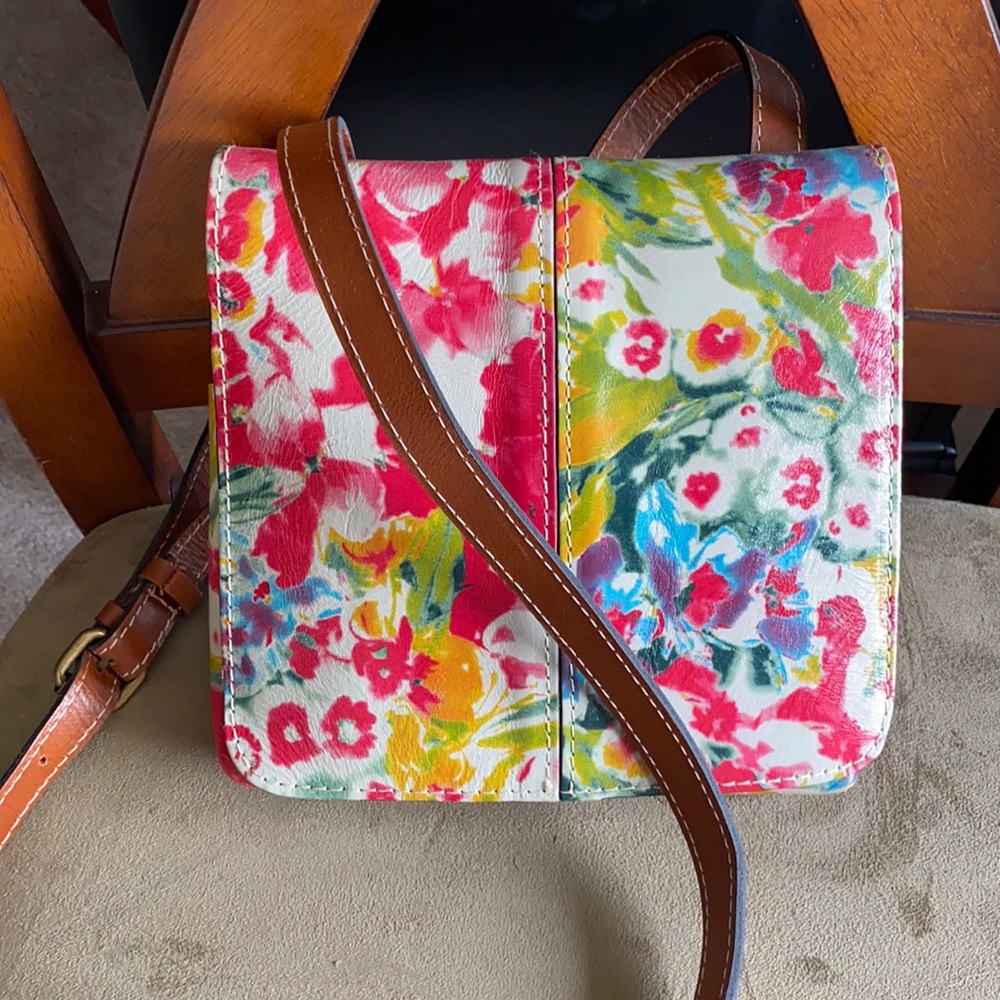 Patricia Nash floral crossbody bag